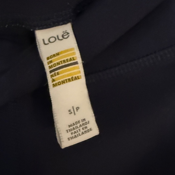 HBC x Lole Collab Legging - Picture 2 of 3